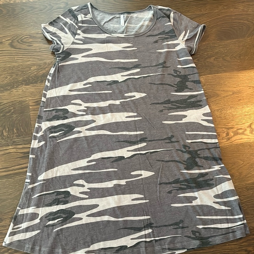 Z SUPPLY Camo Tshirt Mini Dress Women’s Size Large